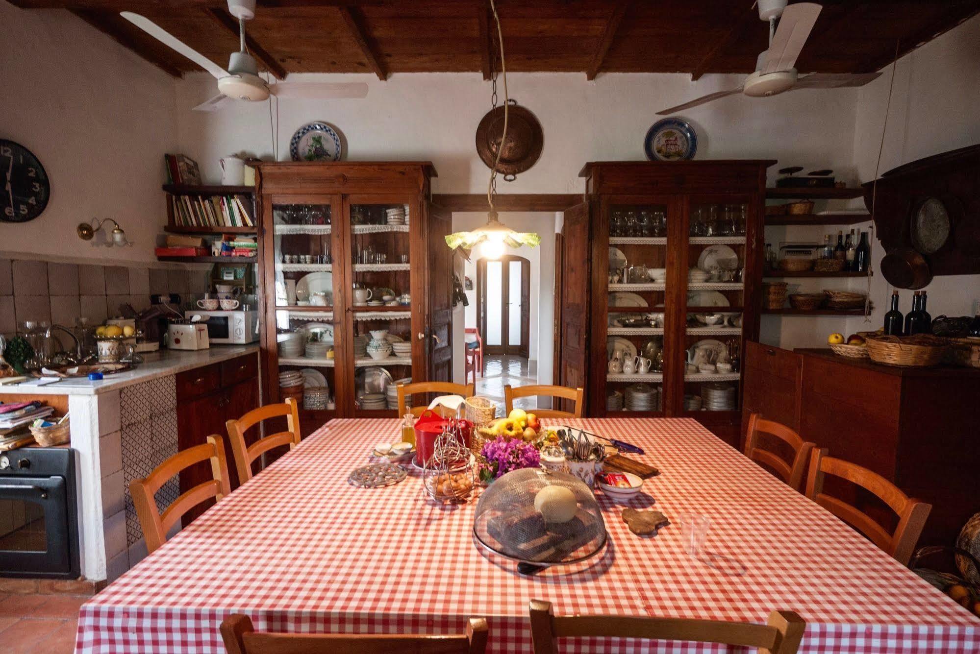 Casa Migliaca Villa Pettineo Екстериор снимка