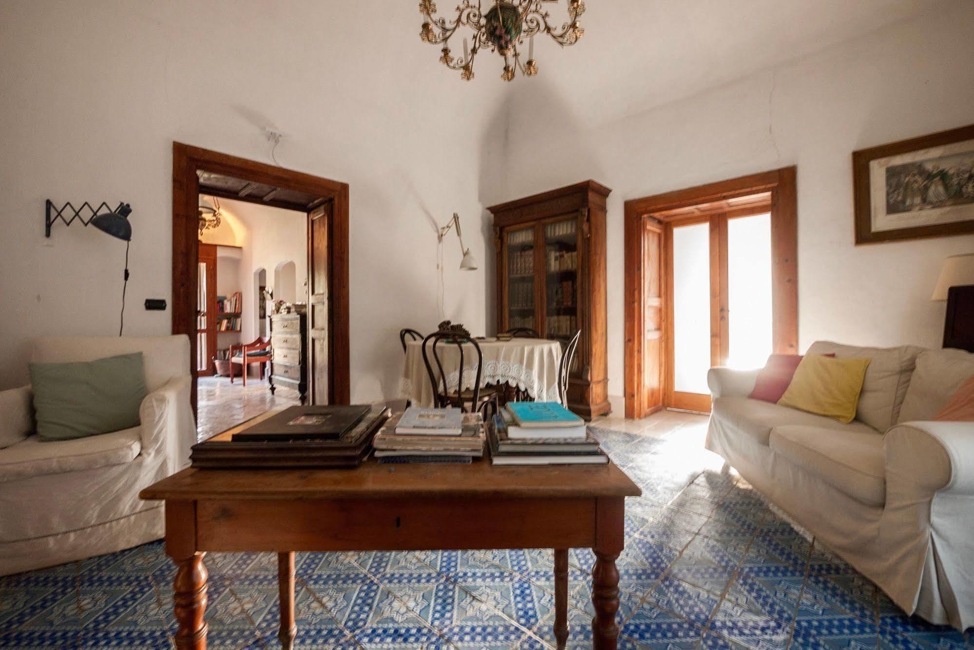 Casa Migliaca Villa Pettineo Екстериор снимка